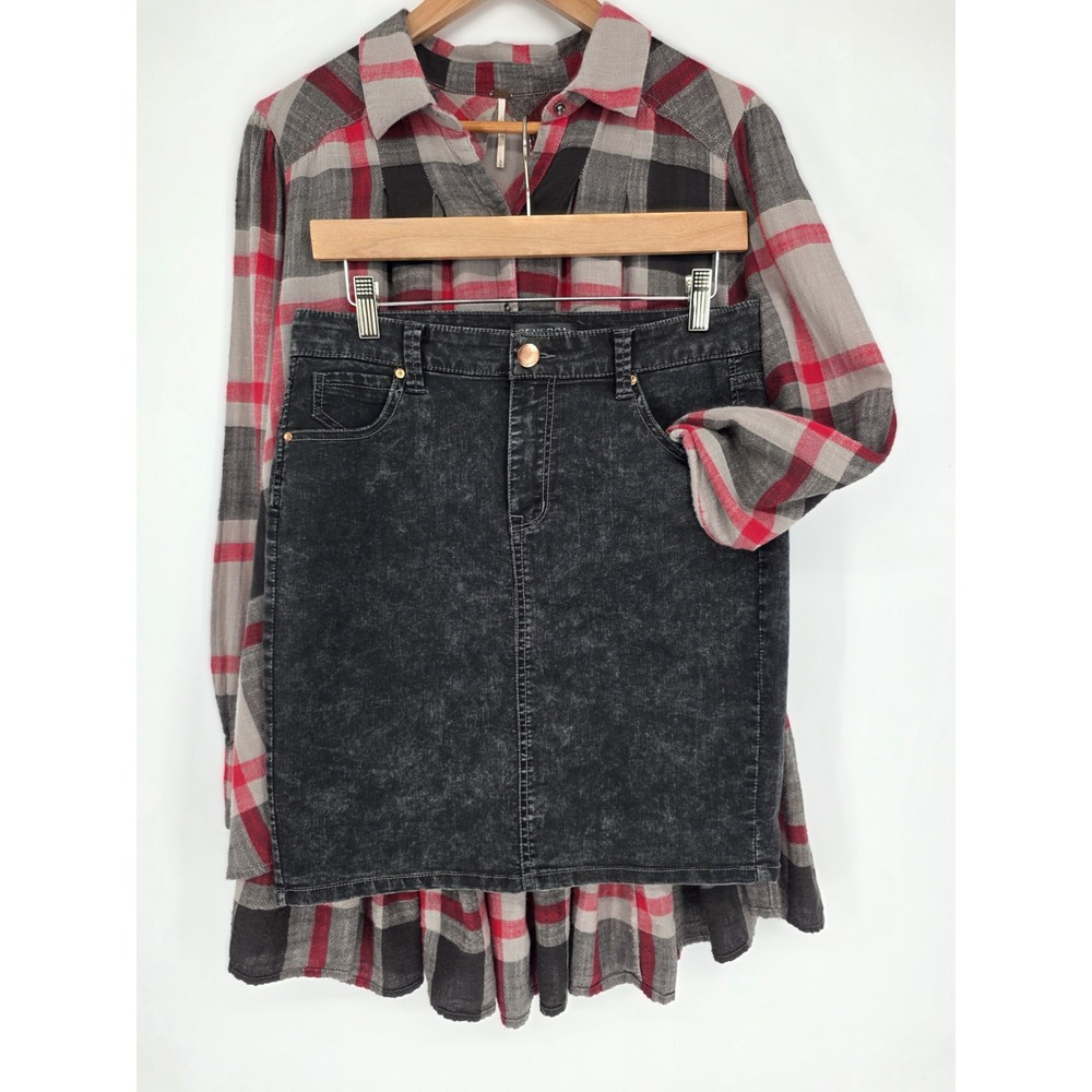 Women's Vintage Y2K Genera Acid Wash Black Mini Skirt Size 7